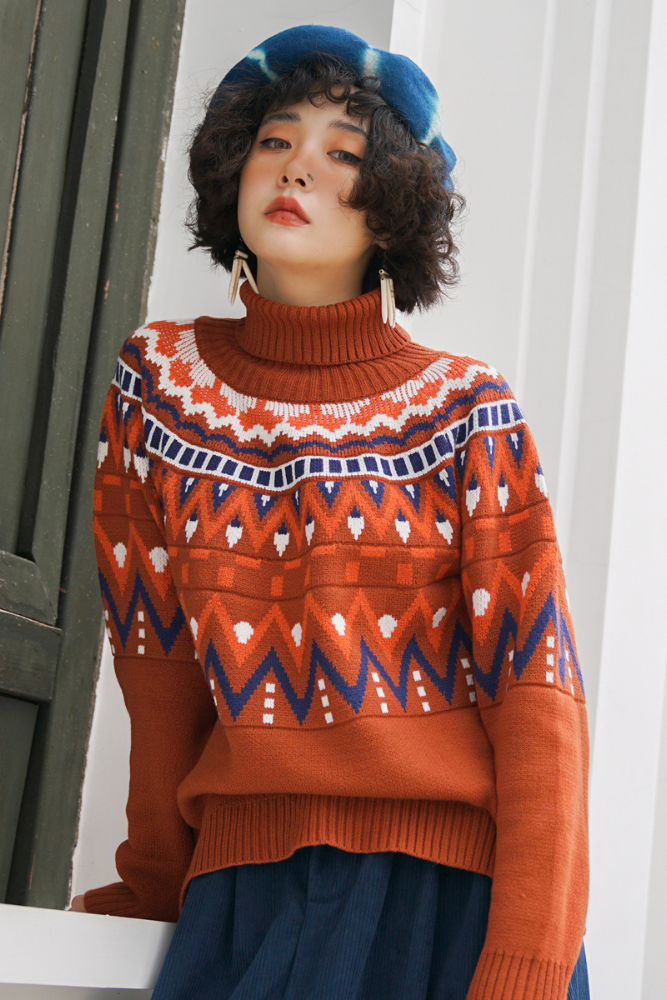 CB Ethnic Style Retro Pattern Sweater