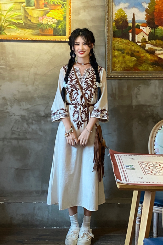 CB Ethnic Style Embroidered Cotton And Linen Dress